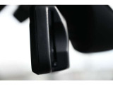 外観のアクセントになるミラーキャップはかんたんに取り替えられて、しかも種類が豊富なデザインのミラーキャップ。あなたのオリジナリティーを追求してみては!?