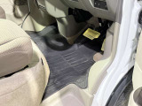 ☆納車前には撥水コーティングで外装のツヤとクリアを復活させます!!納車後の、お手入れも楽にして頂けます!!(パックによります)