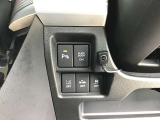 各種スイッチ類はこちらにレイアウトしています。