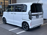 当店は愛知県内でも最大規模のホンダディーラーです。新車も中古車も多種多様のホンダ車を揃えておりますので迷っていらっしゃる場合は当店で実際のお車を見ながら迷って下さい!