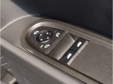 車の乗り降りの際に必ず触るドアハンドルです。使用感が気になる方はお気軽にお申し付けくださいませ。