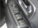 ◆パワーウィンドウスイッチ◆運転席から全席の窓の開閉操作を行うことが出来いつでも換気ができます!