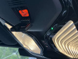 【BMWSOSコール】車両の衝突や横転を検知した際やエアバッグが展開するような深刻な事故が発生した際に、車両標準装備の専用通信機器から自動的にSOSコールを発信するシステムです。24時間対応可能です!