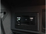 【ETC2.0車載器】 ビジネスシーンから休日の高速ドライブに至るまでもはや必須の装備となりましたETC車載器。DSRC対応で、渋滞などの交通情報もよりダイレクトに受信できます。