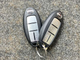 【インテリジェントキー】広い駐車場でどこに止めた分らない時!リモコンスイッチボタンを押すとクルマがピッと音とハザードランプで応えてくれます!