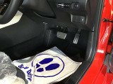 屋上展示場に常に50台以上の車両をご用意!お気に入りの1台が見つかるかも!?
