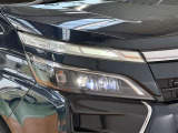 ○暗い夜道も明るく照らします○LEDヘッドライト装着車! 夜間のドライブも安心ですね♪消費電力が少なくて明るいなんて、◎です☆
