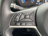 ステアリングスイッチも付いておりますので、運転中でも音量の変更など可能です。