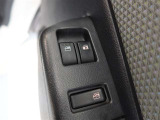 納車1カ月後には無料1カ月点検をご用意しています。車検や12カ月点検、オイル交換などのアフターメンテナンスも県内50店舗の整備工場におまかせください。