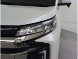 LEDヘッドライト付き