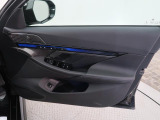 当店では第三者機関による車両品質鑑定を導入し、修復歴車を排除。鑑定書が発行されますので、ぱっと見ただけでは分からない箇所まで納得した上でご検討いただけます。※一部未実施の場合がございます。