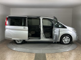 誰もが安心して選べる、安心が続く中古車でお客様のカーライフを応援します!是非店頭に足をお運びください♪