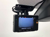 ドライブレコーダー付き。交通事故、交通トラブルの証拠映像を保存できます。万が一の時に役立つ、安心アイテムです。
