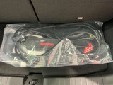 充電ケーブルも付属しています。