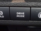 【ドライブモード】STANDARDモード・SPORTSモード・ECOモードの3種 ♪ 力強い走りのSPORTSモード!電費・航続可能距離を最優先のECOモード ♪ 目的に応じた楽しい走りができます。