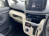 当社では皆様が気軽に購入しやすい価格のお車をご用意しております。格安車でもしっかりと法定整備を行い安心安全な状態にしてのお渡しですので是非お気軽にお問合せ下さい!!