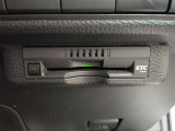 ETC車載器付きです。高速道路の料金所もスムーズに通過できます。