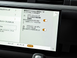 ボディへのガラスコーティング【ハイモースコート】施工承ります。モース硬度8、クリスタルに匹敵する硬質ガラス状被膜に従来品よりも高まった撥水耐久性能、深淵な艶を実現し、大切な愛車を守ります。