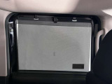 後席にサンシェードがついております。日差しも軽減されますよ!