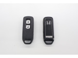 ご納車の際は、キーを2個お渡しさせていただきます。
