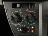 タントのお買得車が入庫しました!走行2.5万km!CDチューナー、LEDヘッドライト、クリアランスソナー、電動格納ミラー、アイドリングストップ、キーレスエントリーなど装備の1台です!!(^^♪