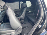 多彩なシートアレンジ。リアシートを倒して大きな荷物も積むことができます。