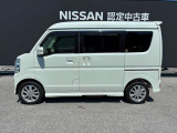 大きく開くスライドドアと低いステップで乗り降り楽々!荷物もスムーズに載せれます。ハイルーフ仕様なので天井が高く、ビジネスはもちろん、アウトドアでの着替えや車中泊など、さまざまなシーンで大活躍!!