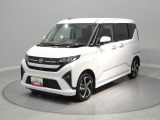 【都会的な斜め前】運転がしやすく狭い路地やスーパーの駐車場などでも取り回しがラクに行えます。毎日の生活にゆとりをもたらしお出かけをさらに楽しく彩ります。