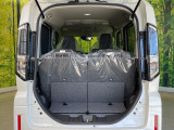 普段のお買い物や通勤、送迎等に十分な荷室スペースを確保しております。セカンドシートを倒すと、大きな荷物の積載も可能です♪