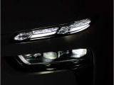 BMWのオートライトは積極的にライトをつけることにより、自車の存在を周囲に向けアピールいたします。それは安全性への配慮でもあります。