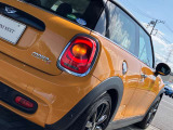 このお車はMINI NET浦和美園に展示中です!総在庫900台を当店でご案内可能です!ご来場、お問い合わせをスタッフ一同お待ちしております。