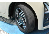 タイヤサイズは155/65R14です。