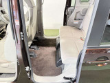 ☆車内の隅々まで徹底クリーニング!目に見えない汚れも落とします!除菌ウイルス除去・消臭でお子様にも安心!