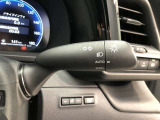 ライトスイッチです。「AUTO」にすると外の明るさに応じてスモールライト・ヘッドライトが自動でON・OFFします。夕暮れ時や屋内駐車場、トンネルなどに便利です。フォグランプもON・OFFできます。