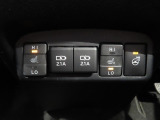 ステアリングヒーター・シートヒーターが付いて寒い冬の運転も快適です。