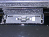 MicroSDスロットを装備しております。