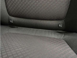 ◆ISOFIX◆シートベルトいらずでチャイルドシートと固定金具を連結するだけでガッチリ固定できます。