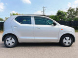 お客様のご予算帯に合わせたお車を常時100台以上取り揃えています!当社のスタッフがお客様のお車選びをしっかりサポートしご提案させていただきます!