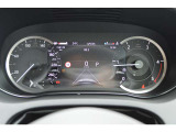 5.5インチの部分液晶メーターは色々な情報を表示する事が可能です。