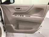 Honda認定中古車「U-Select」はHonda車である事と、思いもよらない高額修理のリスクに備えるため修復歴がない車両に限定、さらに第三者機関の車両状態証明書をすべての車両で取得しています。