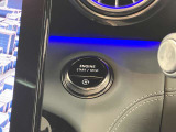 スタッフ全員が自動車保険の資格を保有しており、万が一の事故の際のサポート体制を整えております。メルセデス・ベンツ自動車保険プログラムをご用意しております。無料証券診断を行います!
