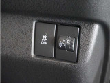 ◆横滑り防止装置◆コーナーリング時の横すべりを抑える機能と、車両の急激な挙動変化を抑える機能で、安定した走行を実現しています。運転に安心とゆとりが出来ます。
