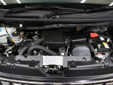 【エンジンルーム】Hondaならではの走り、i-VTECエンジン!街中や坂道での加速や高速道路での力強さが特徴です♪
