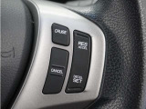 ◆クルーズコントロール◆ステアリングの右側には高速道路で威力を発揮するオートクルーズの操作スイッチががついています。手元で操作ができるので、安全に運転できます!