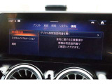 納車前整備は、メルセデスベンツ国際認定メカニックによる最新の検査ライン等の施設が充実した当社工場で入念に行います。