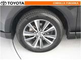 お客様のカーライフをサポート!安心、安全をモットーに、このお車の納車時にはタイヤを4本新品交換いたします。