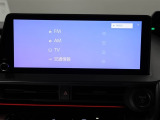 ディスプレイオーディオを装備。スマホとクルマをつなぐことで、これまでのナビに加えて、色々なサービスが楽しめます。