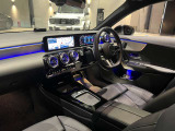 /認定中古車2年保証/AMGレザーエクスクルージブPKG/アドバンスドPKG/ドライビングアシスタンスPKG/パノラミックSルーフ/ヘッドアップディスプレイ/360&deg;カメラ/ブランドロゴプロジェクター/本革シート/当社デモカー