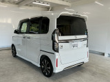 豊富に在庫を取り揃えています!軽自動車からミニバン、セダン、SUV、話題のハイブリッド車など続々入荷しております!