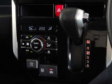 電動パーキングブレーキ・ブレーキホールドを装備してます。ホールド機能は信号待ちが多い一般道で疲労軽減になり、大好評です!